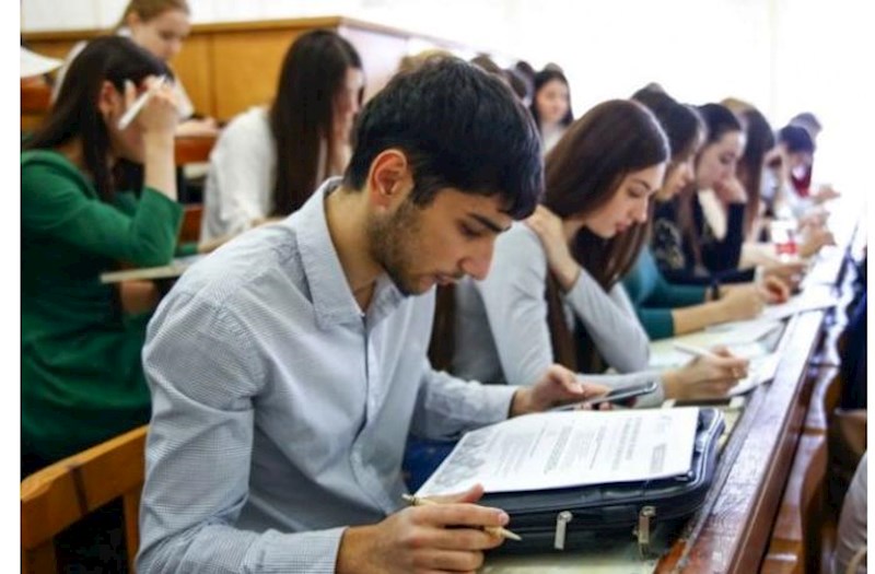 “Kirayə bahalaşdı, nəqliyyat xərcləri artdı — "Tələbələr üçün oxumaq getdikcə çətinləşir"