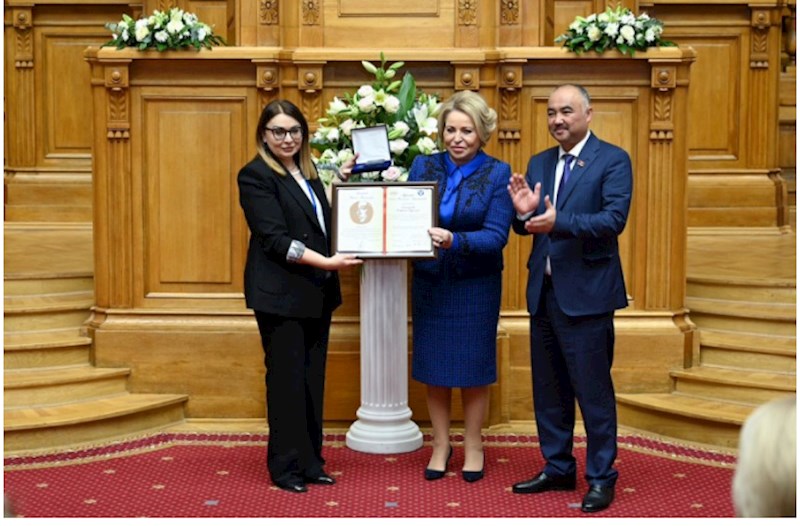 Mehriban Ələkbərzadəyə Çingiz Aytmatov mükafatı təqdim olunub — FOTO