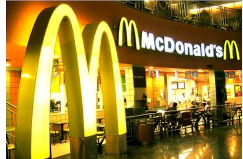 McDonald’s-dan qalmaqallı “halal” açıqlaması: Bəs bu günə qədər bizə nə yediriblər?