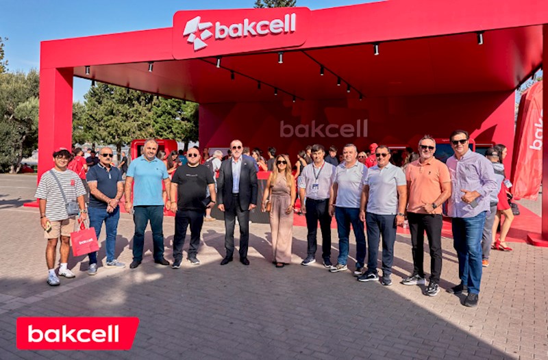 Media nümayəndələri “Bakcell”in “Formula 1” stendini ziyarət ediblər — FOTOLAR