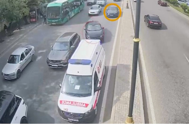 Operativ nəqliyyat vasitələrinin arxasınca hərəkət etmək qadağandır 
