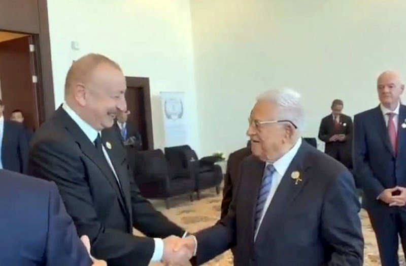 İlham Əliyev Mahmud Abbasla görüşüb