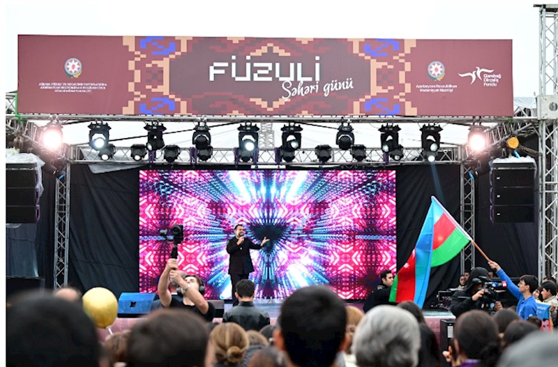 Füzuli Şəhəri Günü geniş konsert proqramı və atəşfəşanlıqla başa çatıb — FOTOLAR