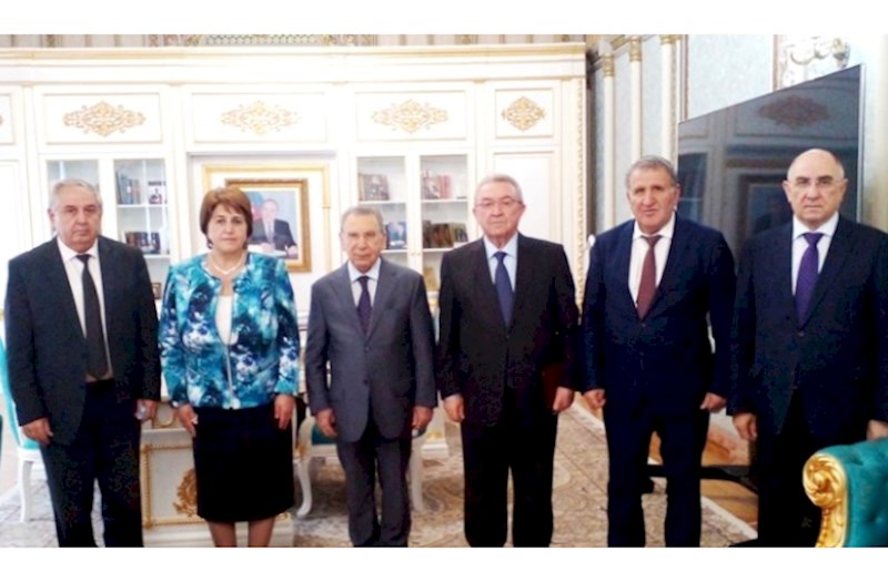 Aslan İsmayılovdan Misir Mərdanova çağırış: “O görüşün gizlinlərini açıqlayın”