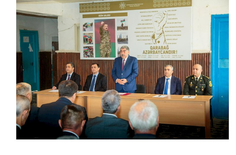 İcra başçısı səyyar qəbul keçirdi — FOTOLAR