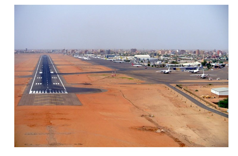 Sudanda aeroport dron hücumuna məruz qalıb 