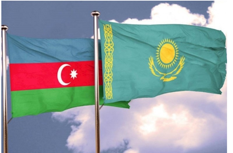 Azərbaycan və Qazaxıstan beynəlxalq arenada biri birini dəstəkləyir, bir çox məsələlərdə ortaq mövqeyi bölüşür 