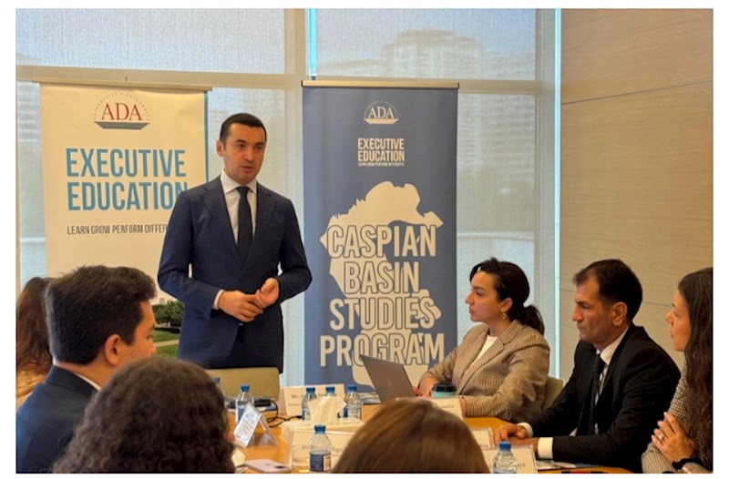 Ayxan Hacızadə TDT-yə üzv və müşahidəçi ölkələrin diplomatları ilə görüşüb — FOTOLAR