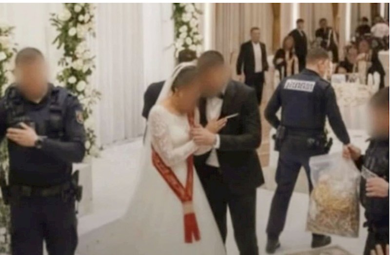 Almaniyada türk cütlüyün toyuna polis basqını — Səbəb bu imiş