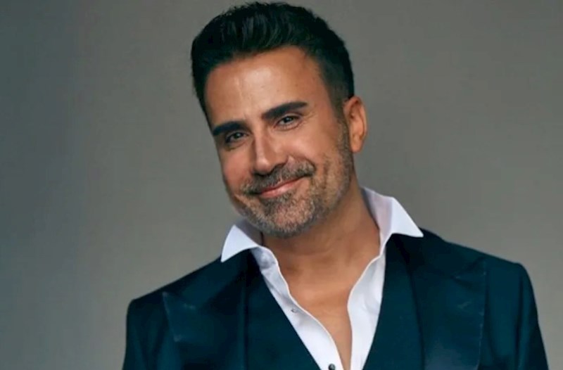 Emrah Bakıda kövrəldi