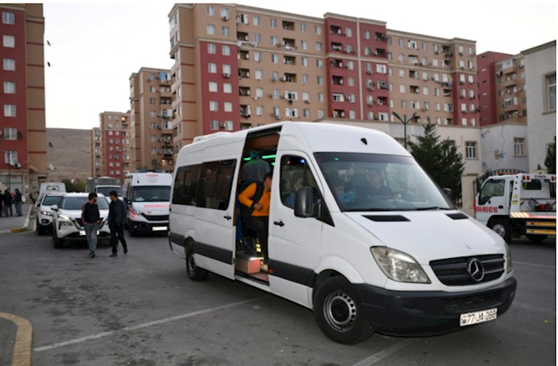 Xocavəndin Qırmızı Bazar qəsəbəsi və Sos kəndinə növbəti köç karvanları yola salınıb