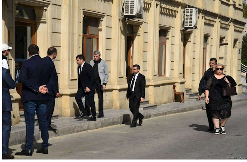 Oqtay Şirəliyevlə vida mərasimi keçirilir — FOTO ( YENİLƏNİR) 