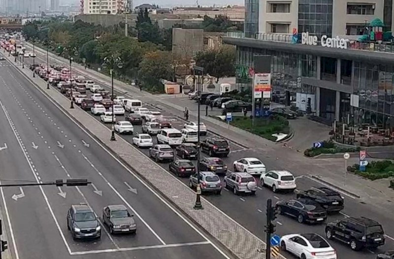 Paytaxtda sıxlıq olan küçələrin SİYAHISI