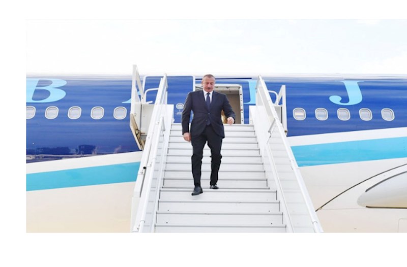 Prezident Tacikistana səfərə getdi — FOTOLAR