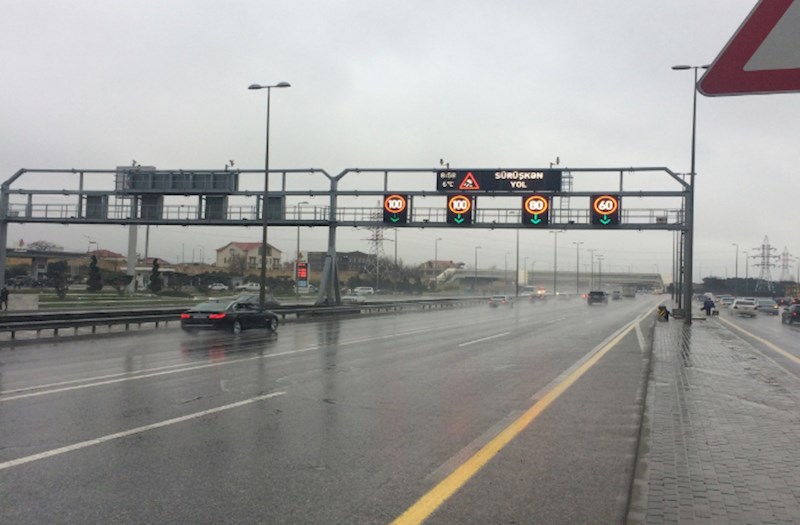 Zığ dairəsi-Hava limanı yolunda zolaqlar üzrə sürət həddi endirilib