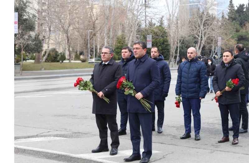 Medianın İnkişafı Agentliyinin kollektivi Xocalı soyqırımı qurbanlarının xatirəsini anıb 