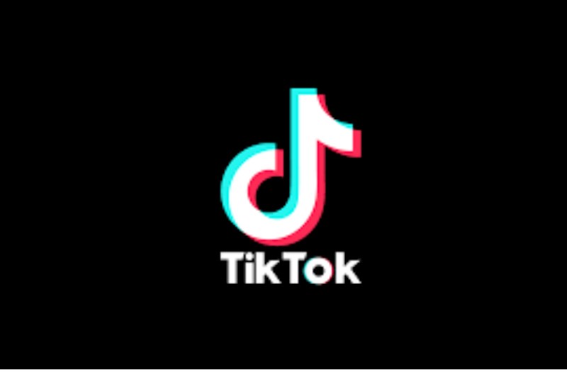 Müğənni “TikTok”da toydan görüntülər paylaşdı: Ər arvadına...