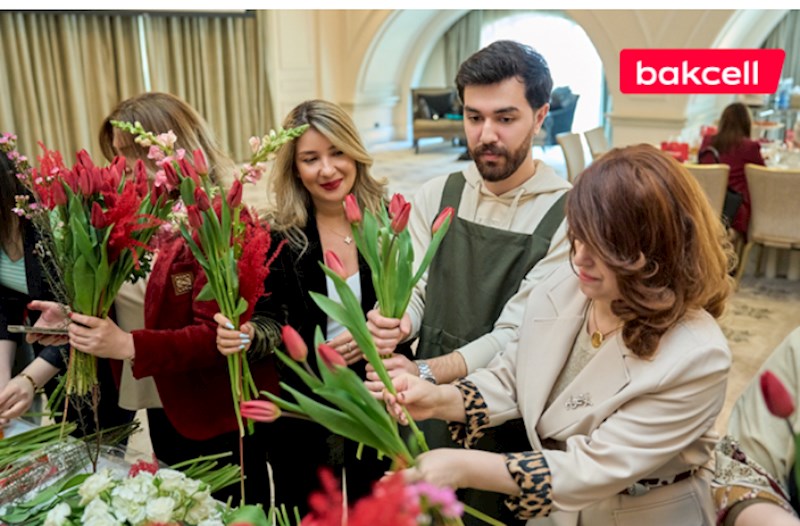 “Bakcell” xanım jurnalistləri 8 Mart münasibətilə təbrik etdi — FOTOLAR