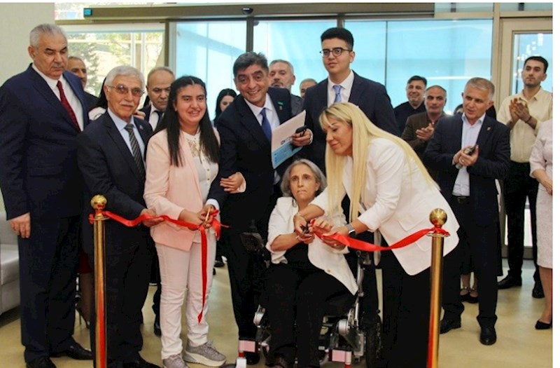 Azərbaycanda yeni xəstəxana açıldı: “Etalon Hospital"da yeni müalicə üsulları tətbiq ediləcək — FOTOLAR 