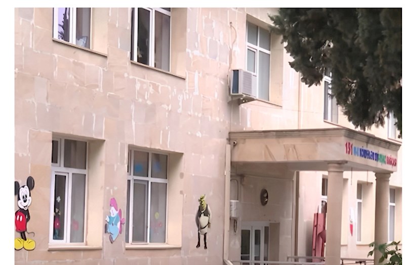Bağçada uşaqlara xarab olmuş yeməklər verilir?— Görüntülər YAYILDI