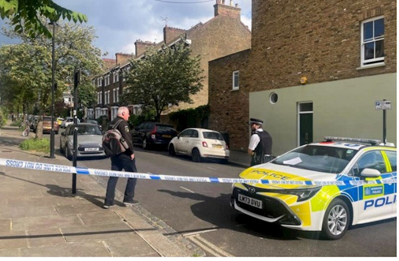 Londonda Baş nazirin evini yandırmaqda şübhəli bilinən şəxs saxlanılıb