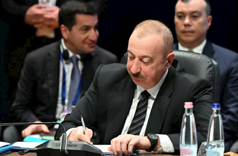 Prezidentin işgüzar səfərinin VİDEOSU 