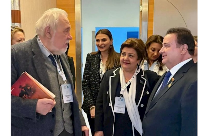 İlbər Ortaylı Qərbi Azərbaycana qayıdış konfransından yazdı: "Tənzilə Rüstəmxanlının çıxışı hamımızı duyğulandırdı" 