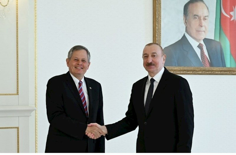 İlham Əliyev ABŞ Senatının Xarici Əlaqələr Komitəsinin üzvünü qəbul edib — FOTOLAR (YENİLƏNİB)