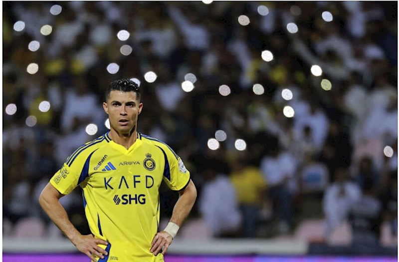 Ronaldo bu klubla müqavilə imzalayıb