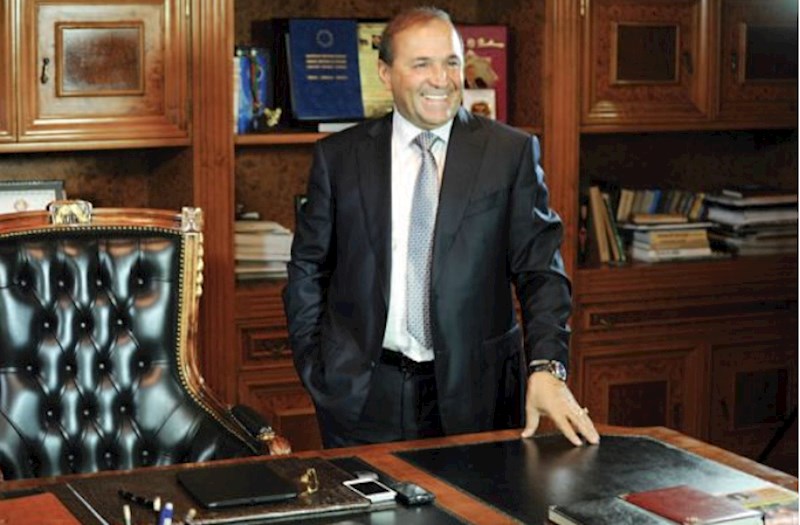 Hacı İbrahim Nehrəmli məşhur binasını bu məmurun oğluna satdı — EKSKLÜZİV