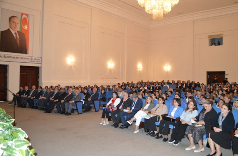 “Akademik Yaqub Mahmudovun elmi fəaliyyətində Şimal-Qərbi Azərbaycan tarixi məsələləri” mövzusunda konfrans keçirilib — FOTOLAR