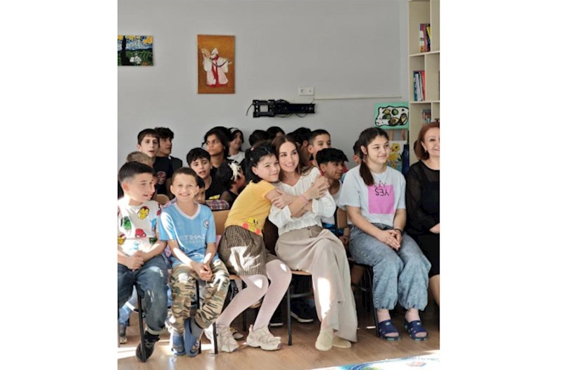 Arzu Əliyeva uşaqları ziyarət etdi — VİDEO/FOTOLAR