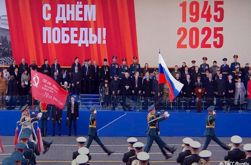 Moskvada Qələbənin 80 illiyinə həsr olunmuş parad keçirilib