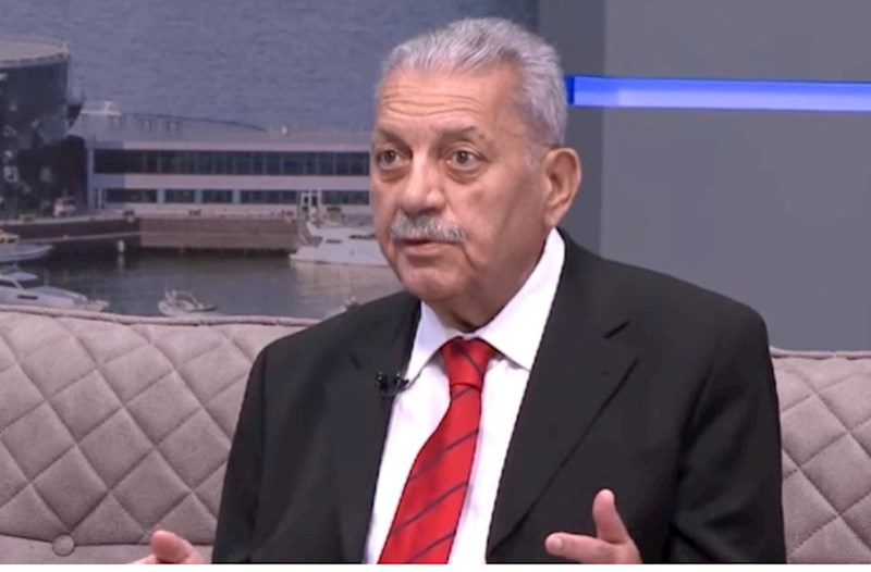 "Özünə iş tapmayanlar efiri işğal edib"