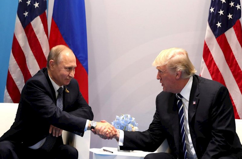 Tramp və Putin faşizm üzərində qələbə münasibətilə bir-birini təbrik edib