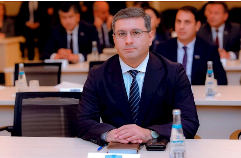 Naxçıvanın iqtisadiyyat naziri kollektivə təqdim edildi