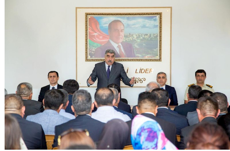 Rüstəm Xəlilov səyyar görüşləri davam etdirir — FOTOLAR 
