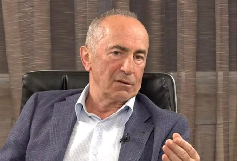Koçaryan Paşinyan və Simonyanı məhkəməyə verdi 