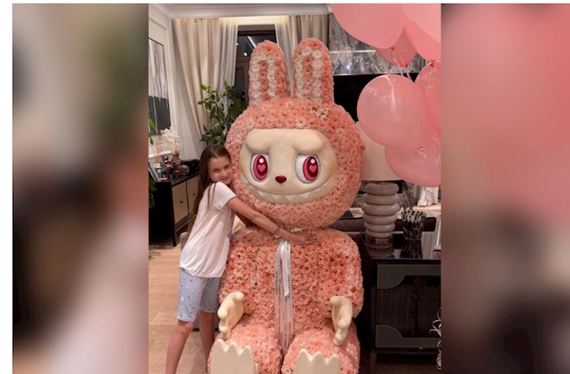 Məşhur teleaparıcı qızına 6 min manata “labuba” oyuncağı alıb