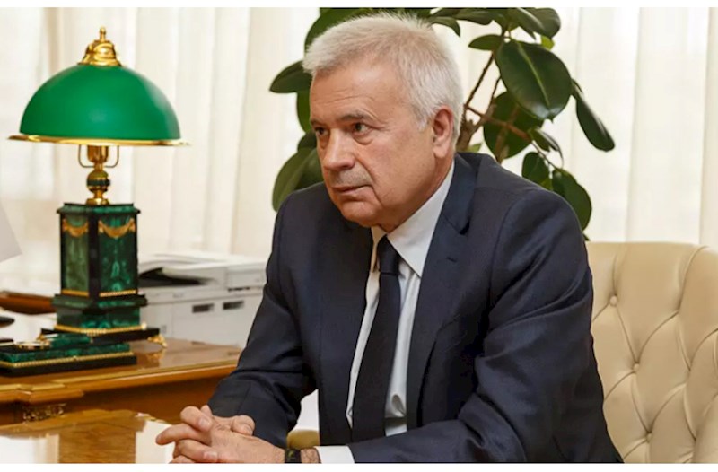 Azərbaycan əsilli iş adamının sərvəti 26 milyard dollara çatır 