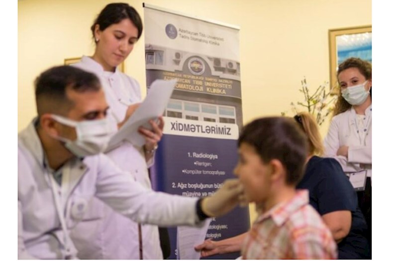 ATU-nun Tədris Stomatoloji Klinikası silsilə səyyar xidmətlərini uğurla həyata keçirir — VİDEO 
