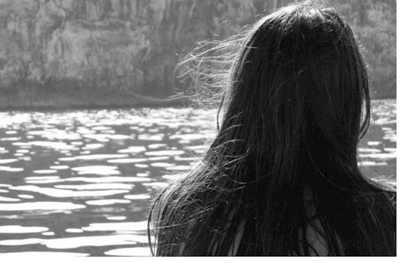 Başqa kişi ilə tutulan qadının başına iyrənc oyun açıldı — TƏFƏRRÜAT 