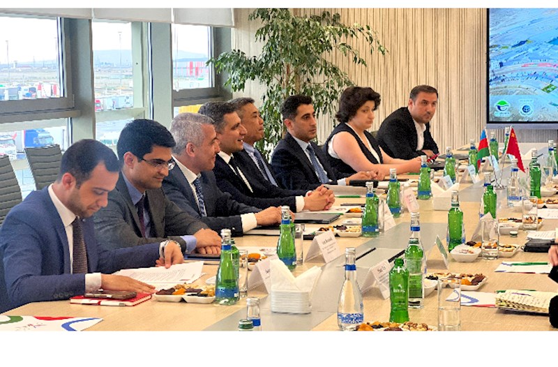 Bakı Limanı ilə Çinin Quandun əyalətinin limanları arasında əməkdaşlıq imkanları müzakirə edilib — FOTOLAR 