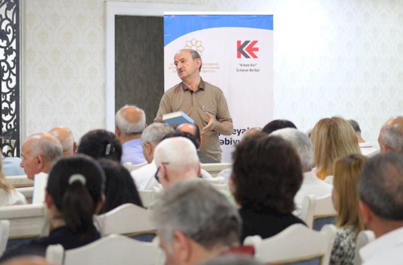 “Qarabağ Zəfərindən Turana doğru” antologiyasının təqdimatı keçirilib — FOTOLAR