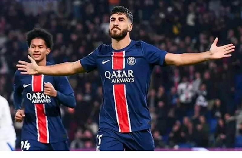 Daha bir ulduz futbolçu Türkiyəyə transfer olunur
