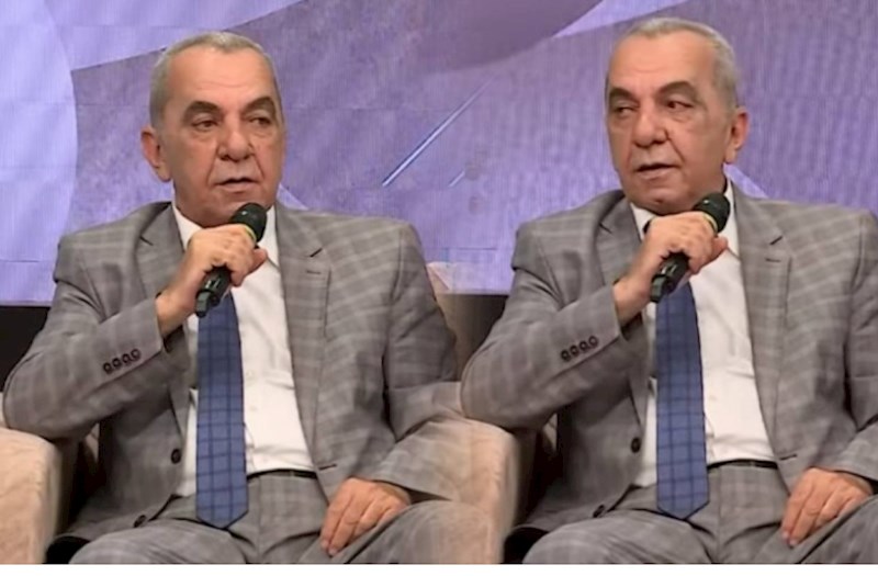 "Bu sənətdə iynə ilə gor qazırıq"