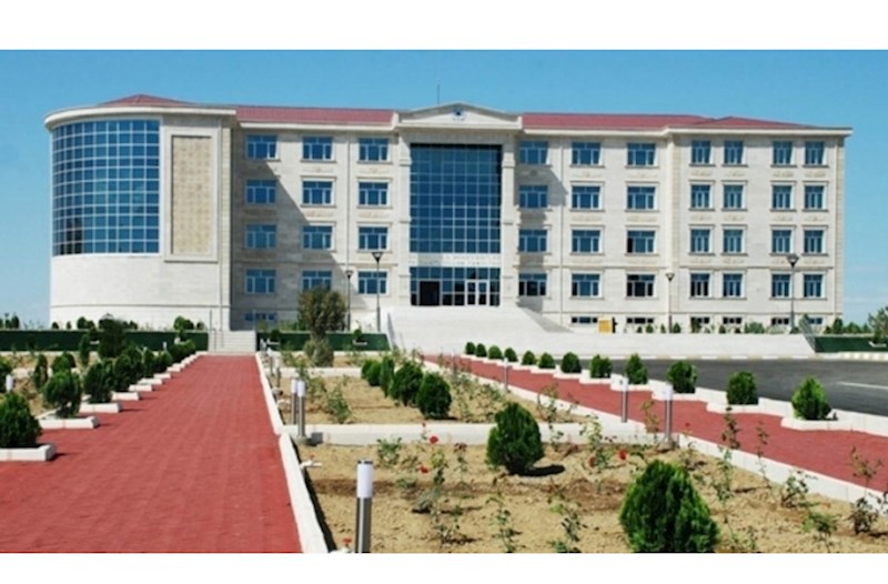 Naxçıvan universitetində RƏZALƏT: Tələbələrə qiymət qarşılığında cinsi əlaqə təklif olunub