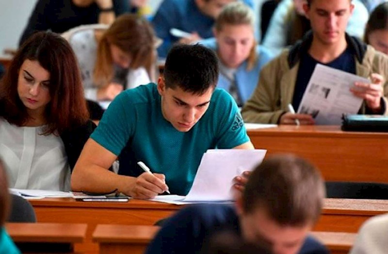Ən yüksək və ən aşağı keçid balı olan İXTİSASLAR 