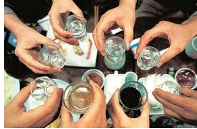 Yevlaxda tanışlar içki məclisində yeyib-içdilər, sonra isə... — TƏFƏRRÜAT