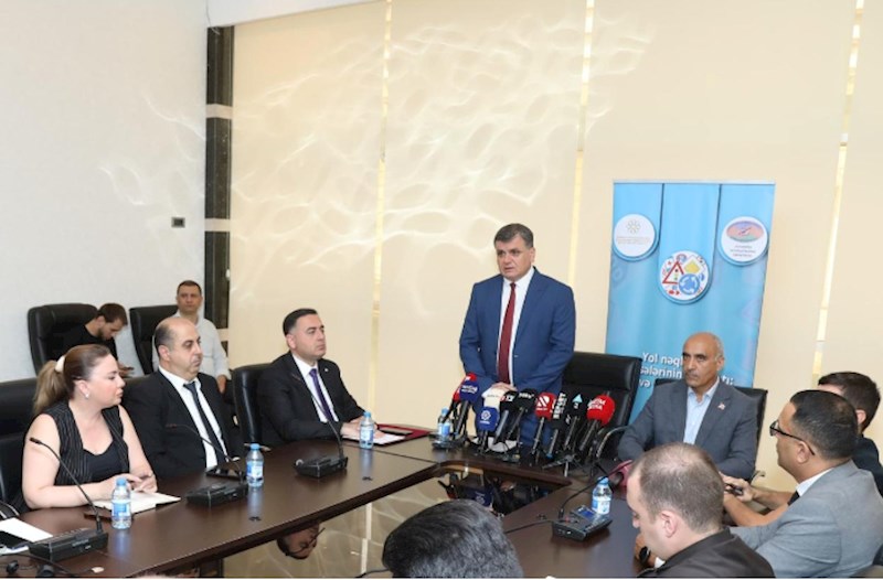 “Yol-nəqliyyat hadisələrinin təsnifatı: səbəb və nəticələrin təhlili” adlı ictimai müzakirə keçirilib
